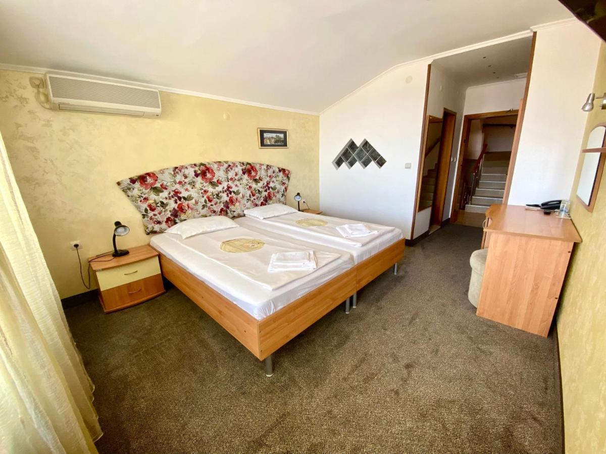Family Hotel The Golden Fish Sozopol Luaran gambar