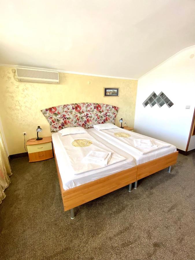 Family Hotel The Golden Fish Sozopol Luaran gambar
