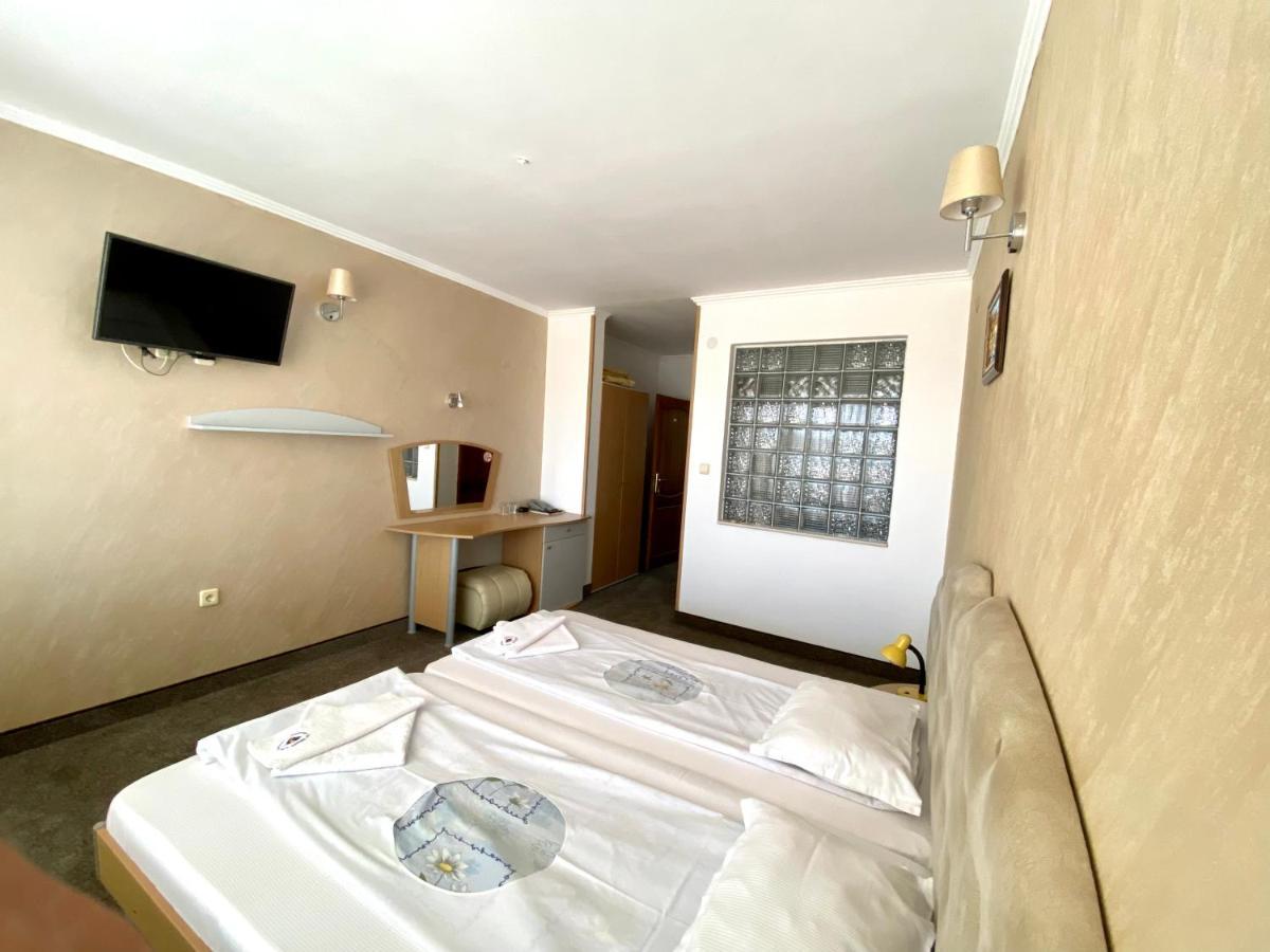 Family Hotel The Golden Fish Sozopol Luaran gambar