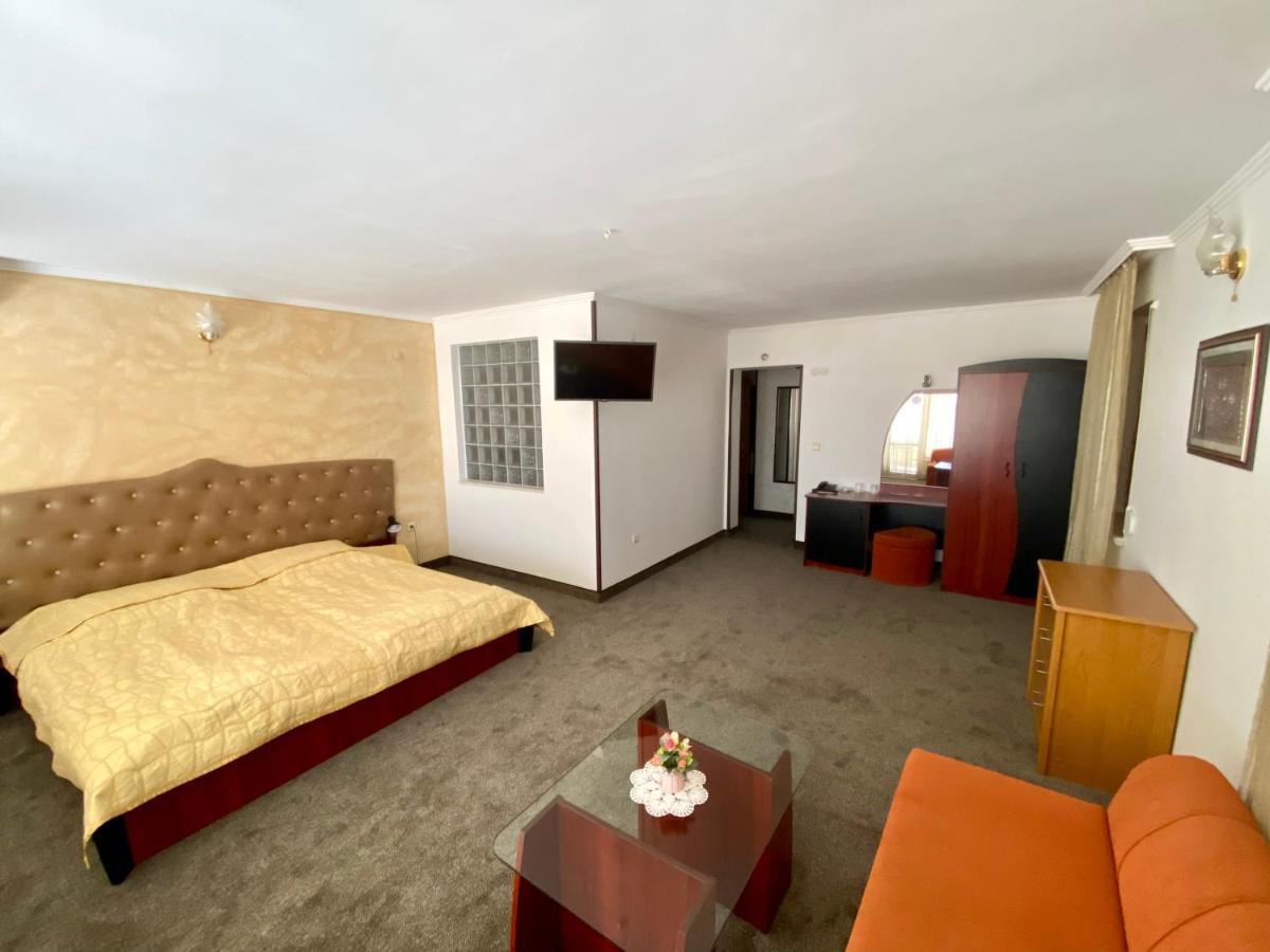 Family Hotel The Golden Fish Sozopol Luaran gambar
